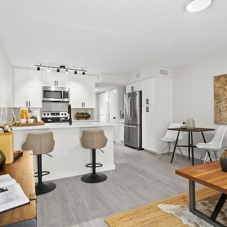 University Serenity Suites 坦帕 外观 照片